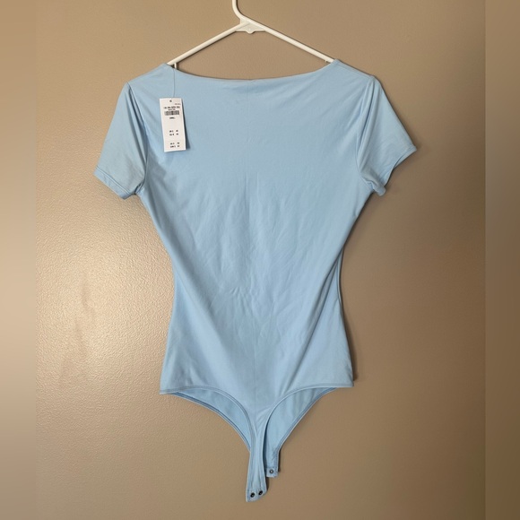 Abercrombie & Fitch NWT Soft Matte Seamless Squareneck Bodysuit - Picture 3 of 5